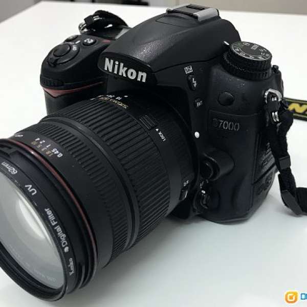 Nikon D7000相機 + Sigma DC 18-200mm鏡頭