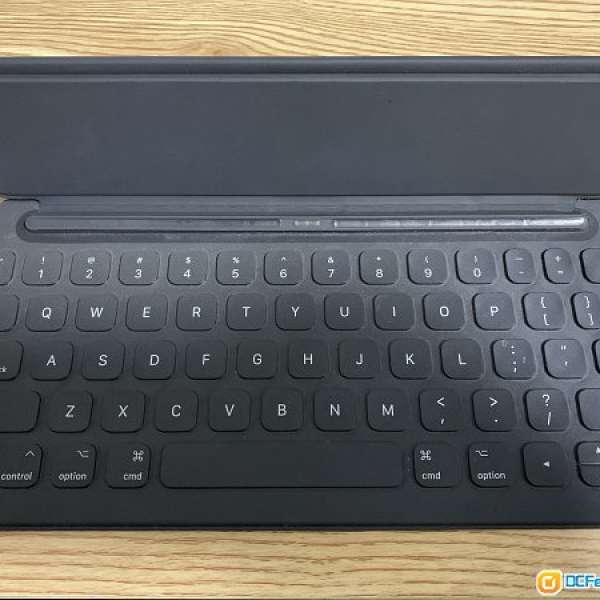 Apple Pencil, Smart keyboard for iPadPro 10.5, CoverBuddy w/pen holder