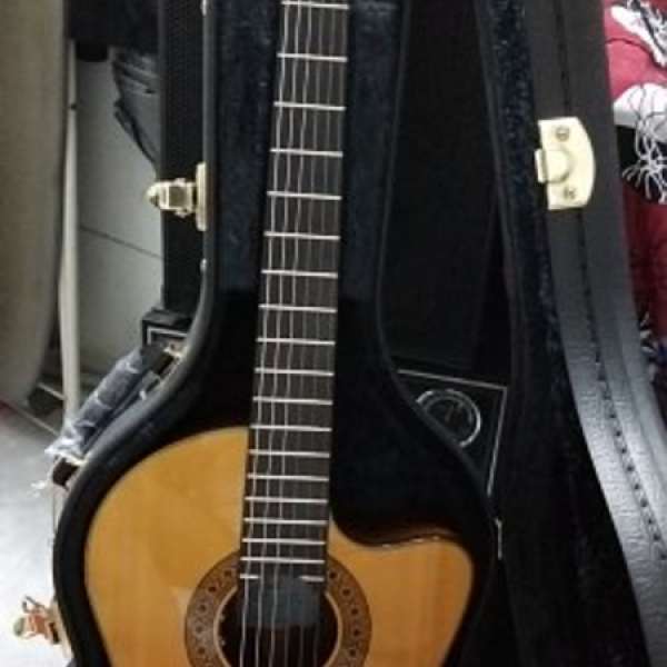 95% 新 K.Yair CE-3 古典吉他
