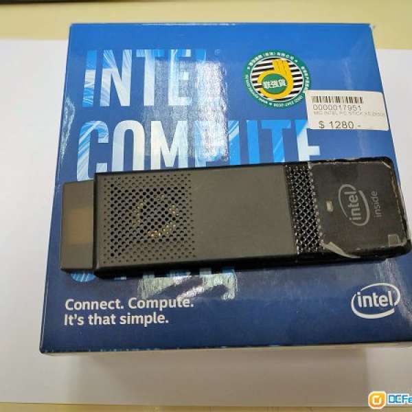Intel Compute Stick STK1AW32SC Intel Atom x5 Z8330 Z8300 手指電腦 9成新 行貨