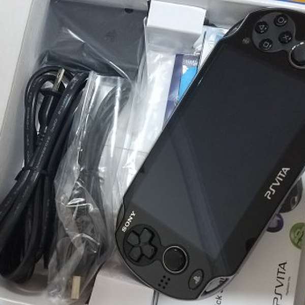 SONY PSV Psvita 1000 有盒齊配件 3.68已破