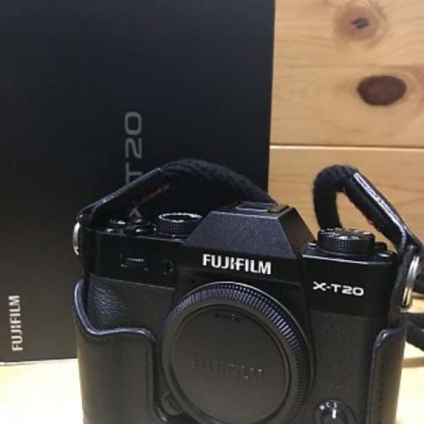 Fujifilm XT20 連原裝皮套