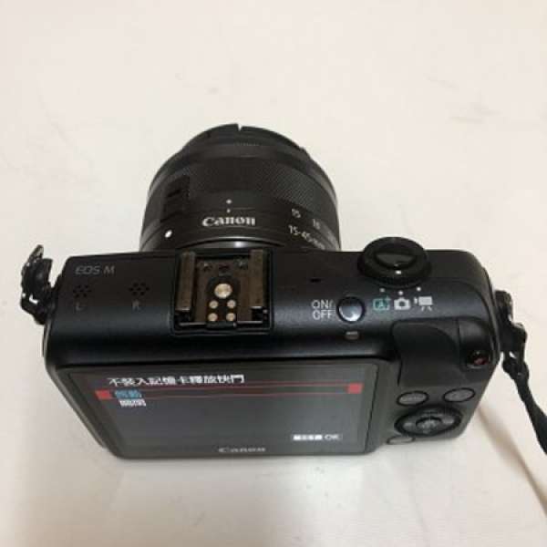 Canon EOS M + EF-M 15-45 鏡頭
