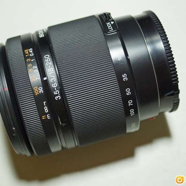 Sony DT 18-250mm f3.5-6.3 SAL