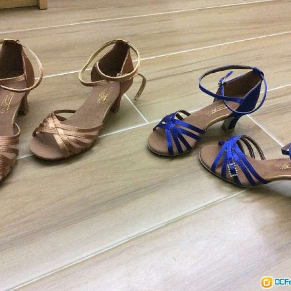 100%全新三莎品牌- 中小童女裝拉丁舞.社交舞鞋..size 33； size 38