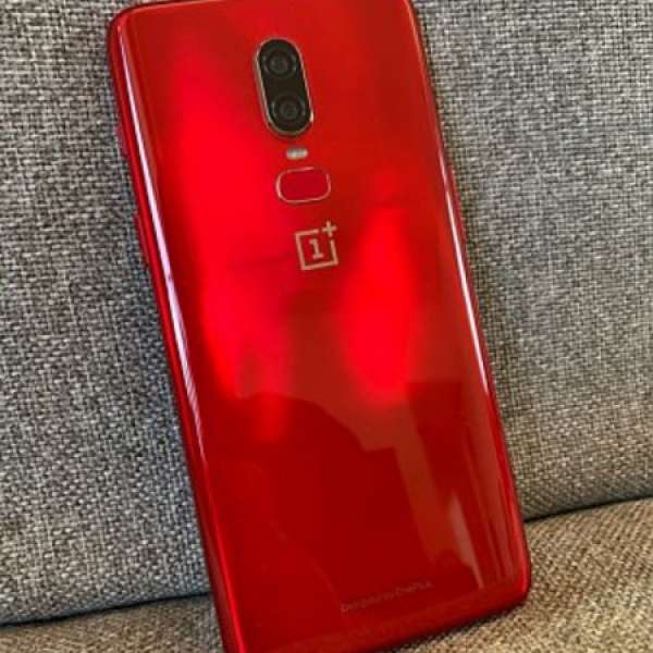 99%新One plus Oneplus 6行貨紅色8+128有官網單保養至2019年8月