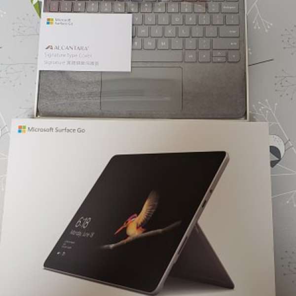 99%新行貨 Miicrosoft Surface Go 8GB + 128GB 連 Surface Go Signature 鍵盤保護蓋