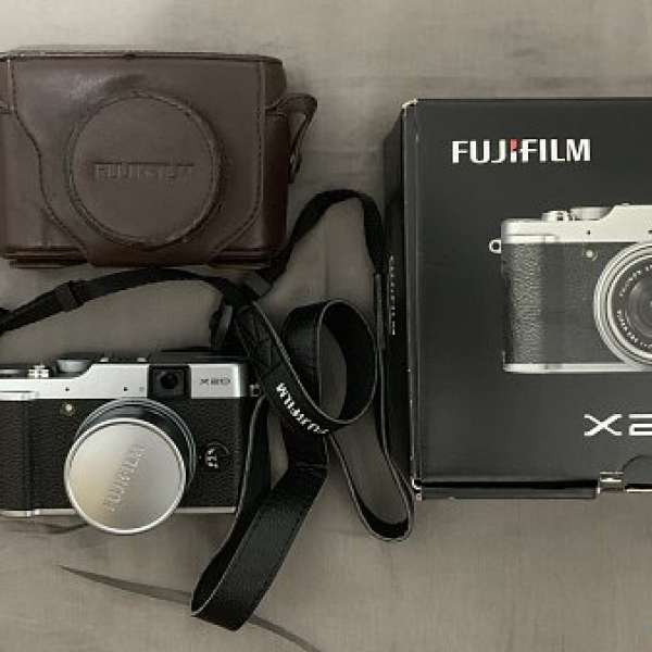 Fujifilm X20銀