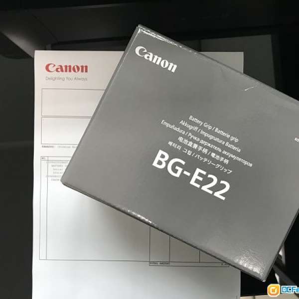 全新Canon Battery Grip BG-E22 for EOS R（有保到2019年12月）