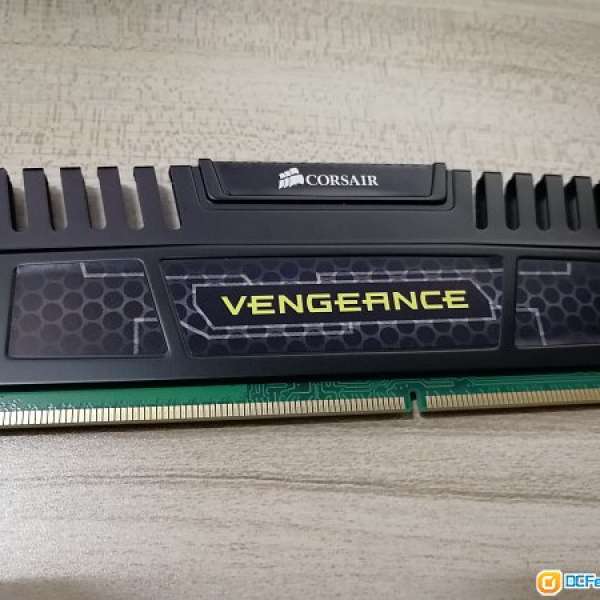 Corsair Vengeance DDR3 1600MHz 4GB 行貨有盒有單