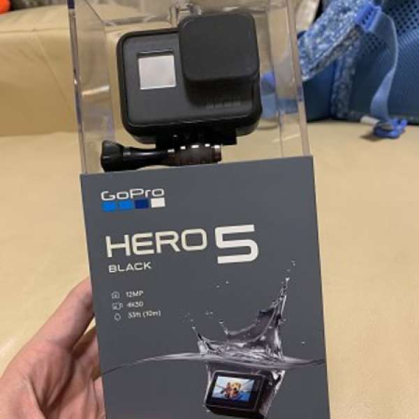 GoPro Hero 5  Black.