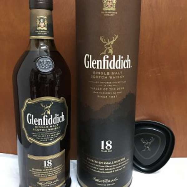舊裝 Glenfiddich 18年威士忌🥃～🎉聖誕party首選