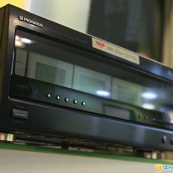 Pioneer 放入100 CD player