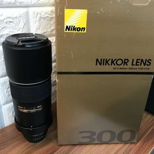 Nikon 300mm F4 90%New 過保行貨