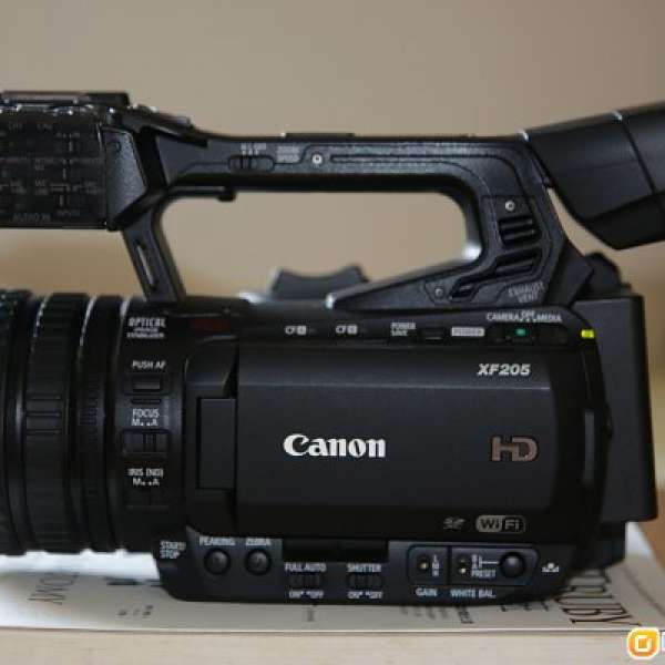 Canon XF205 專業高清攝錄機 20x變焦