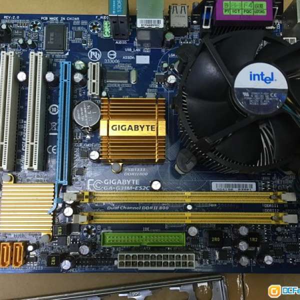 Intel PD E5400+Gigabyte G31M-ES2C +4GB 90% new 100% Working Perfect
