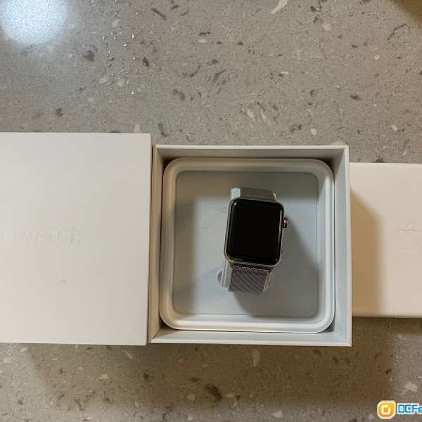 九成新 Apple Watch 不銹鋼錶殼配鋼織手帶 42mm