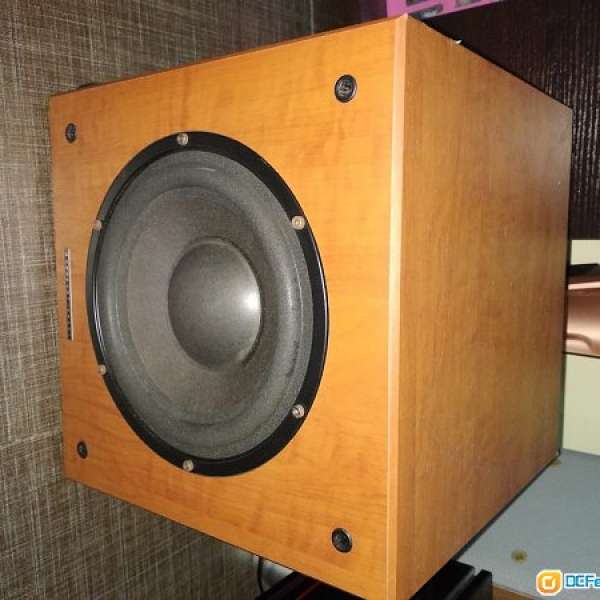 mordaunt short carnival 7  Active Subwoofer