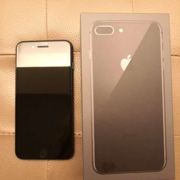 iPhone 8 Plus 64GB 太空灰