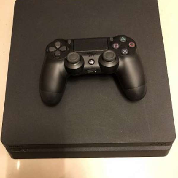 PS4 Slim