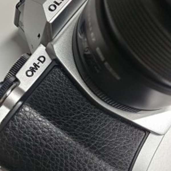 Olympus OM-D EM5 + OM 12 - 50mm F4.5-5.6
