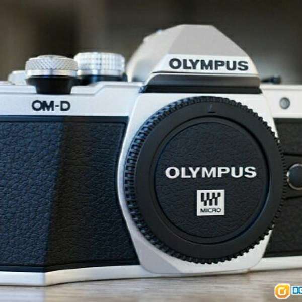 出售Olympus EM10 Mark ll 2代機身