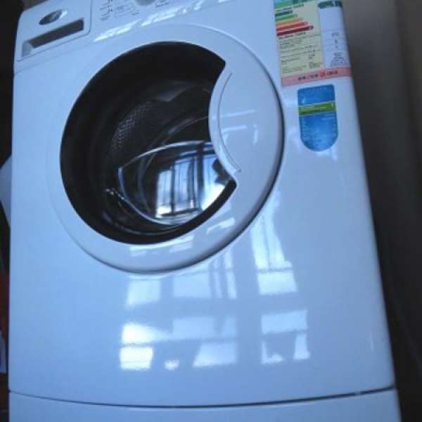 Whirlpool 惠而浦 超薄型 前置式洗衣機