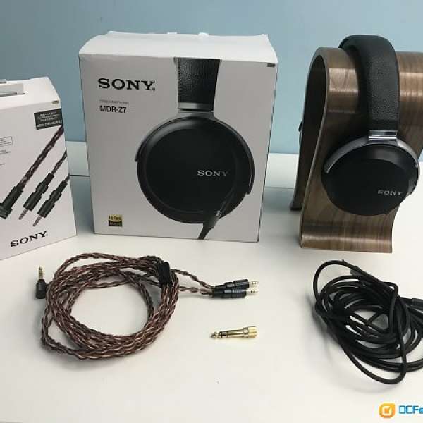 Sony z7 ,1代連4.4cable  made in japan