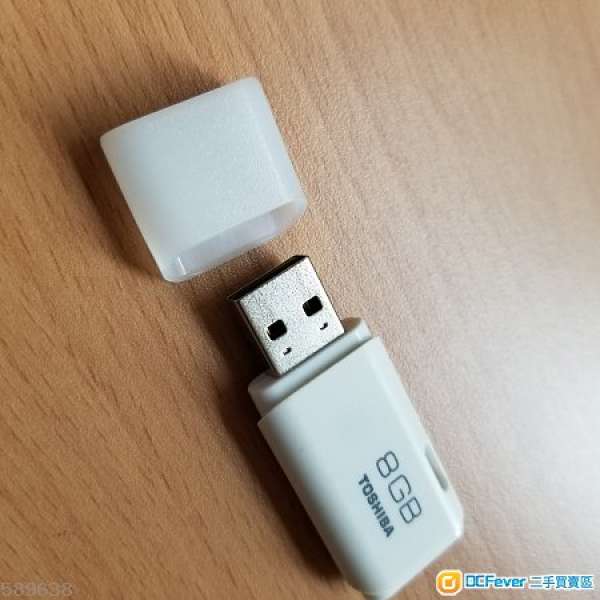 二手 Toshiba 手指 8GB USB