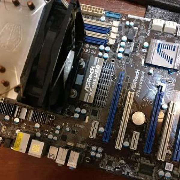 AMD Phenom II X4 975  + ASRock 970 extreme 4 + Cooler (如圖)