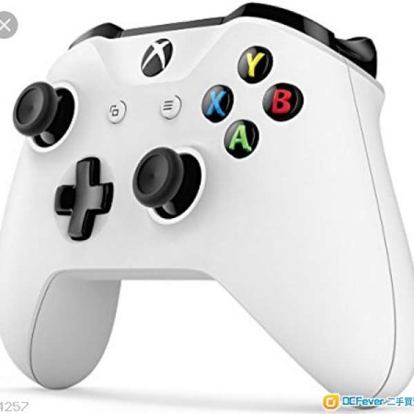 出售物品: 全新未開盒 白色 Xbox One s x 無線控制器