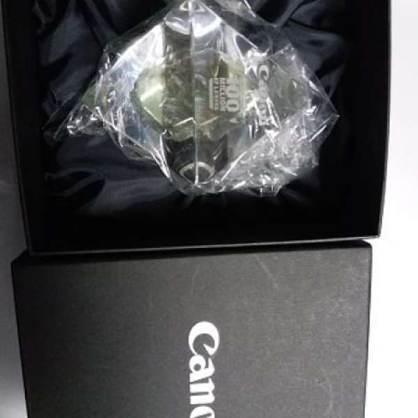 Canon100週年紀念水晶石