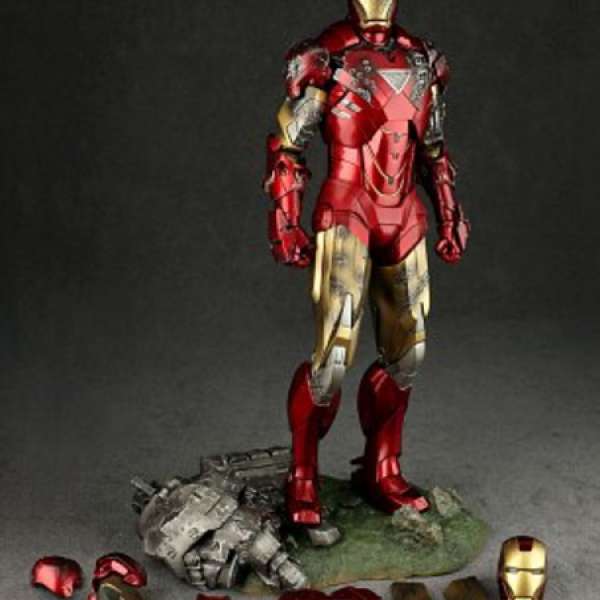Hot Toys Iron Man Mark VI (MMS132) - 95% New