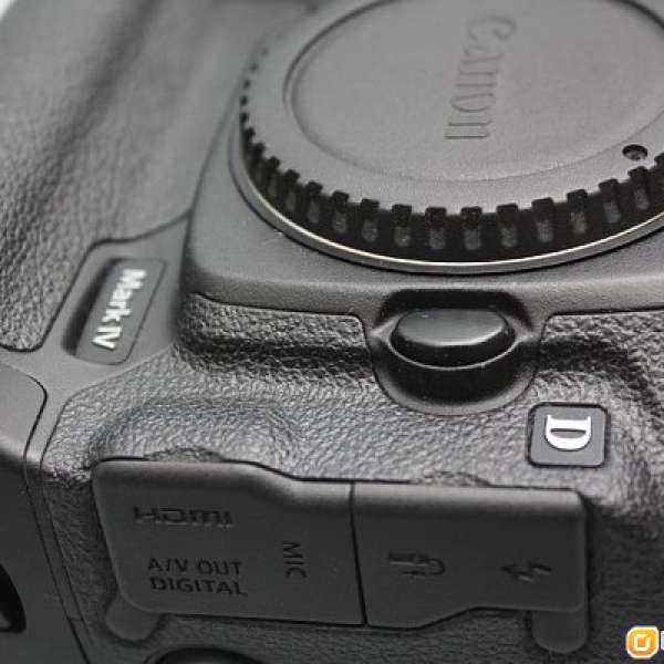 99.9%新Canon1D Mk IV 1D4 行貨SC1,813,2電,2張極快卡,99.9%新EF70-300mm IS L鏡可...