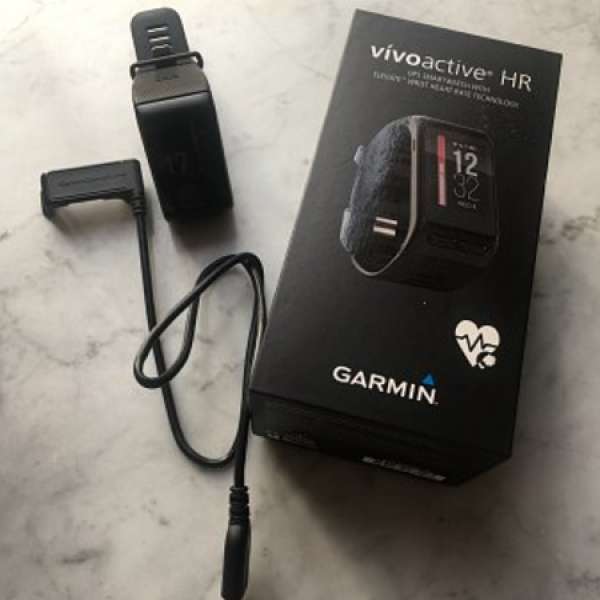 Garmin Vivoactive HR GPS 英文版 90% new