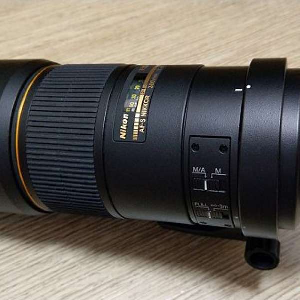 Nikon AF-S 300mm f/4D ED