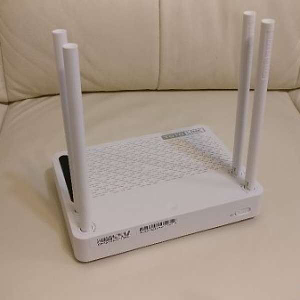 TOTOLINK A2004N AC1200 Wireless Dual Band Gigabit Router with USB Port