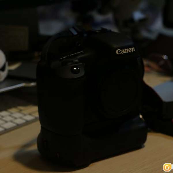 Canon 7D 90% New body