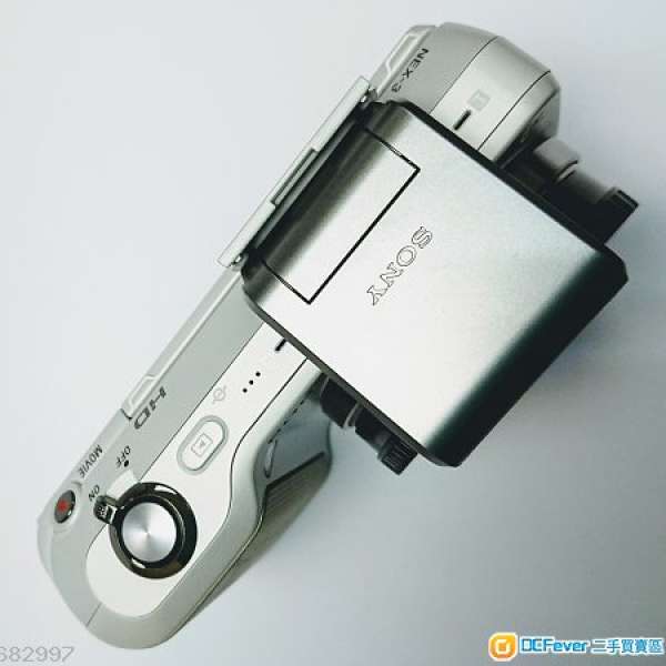 Sony NEX-3 機身＋HVL-F7S 閃光燈