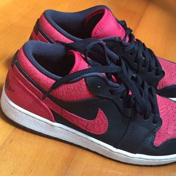 Air jordan 1 low black red ‘Elephant Print’  US12