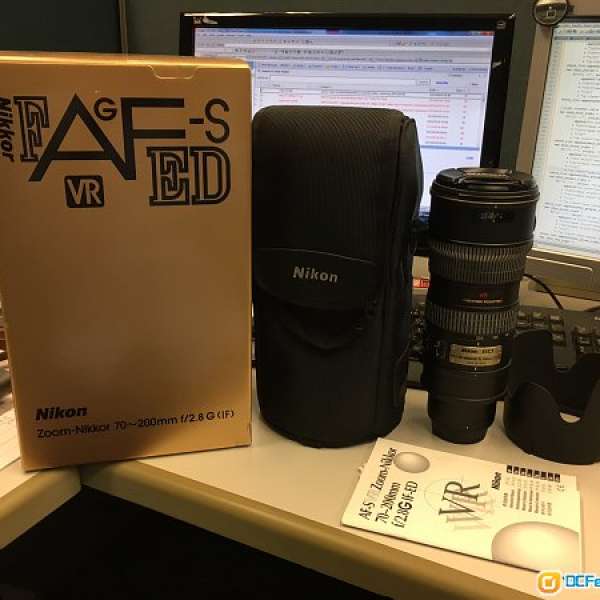 Nikon AF-S Nikkor 70-200mm F2.8 VR (小黑五)