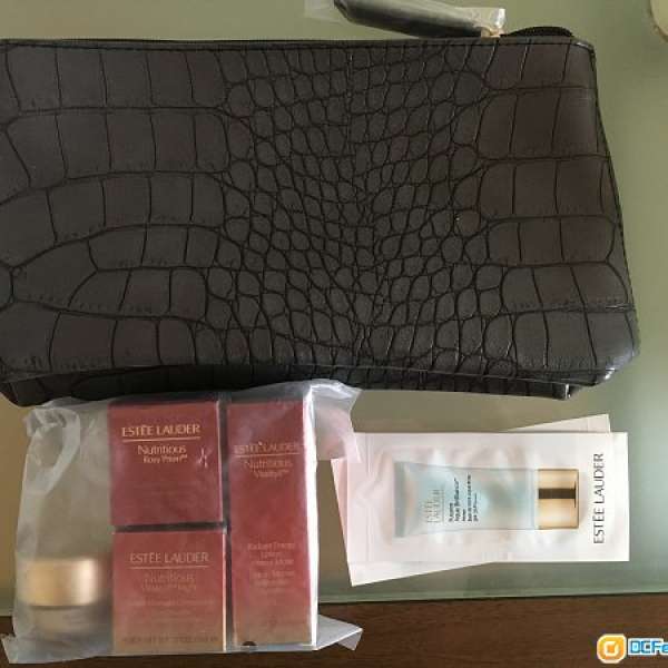 Estee Lauder Set (連化粧袋)