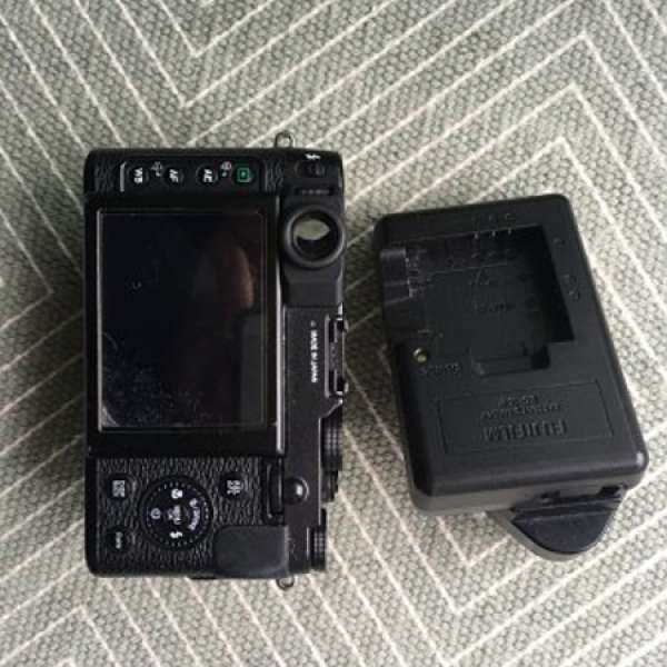 X10 fujifilm camera