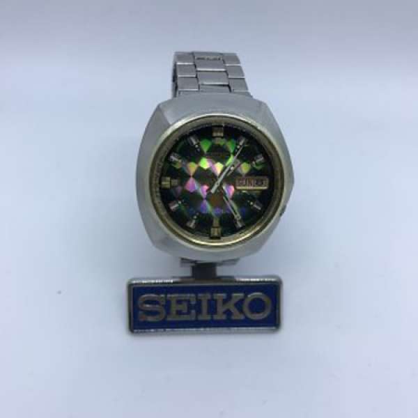 Seiko 7019-7230 Advan  古董稀少精工不規則殼形大鮑魚殼 幻彩格仔面手錶