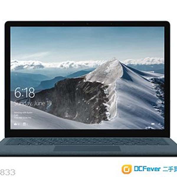 Microsoft surface laptop i7 8gb 256SSD