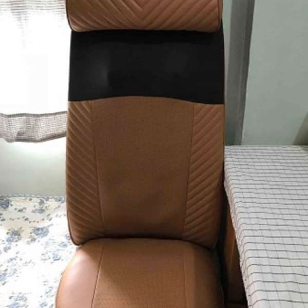 99% New OSIM V手背墊背部按摩器