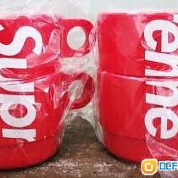 Supreme 18ss stacking cups