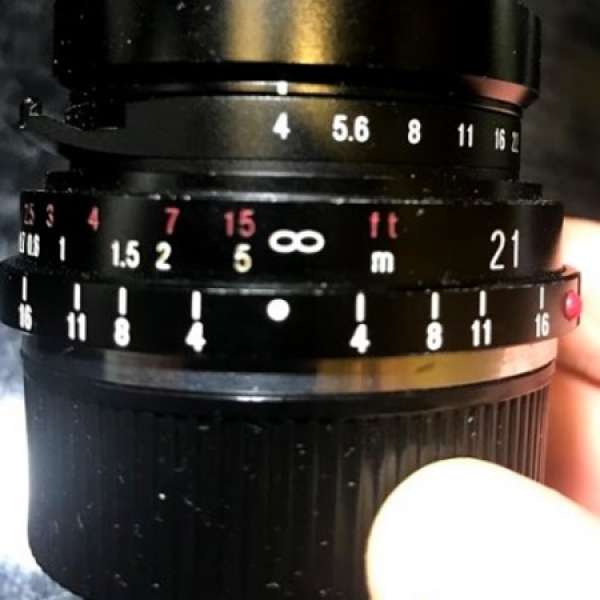Voigtlander 21mm f4 version 2 Leica M mount+ hood +viewfinder