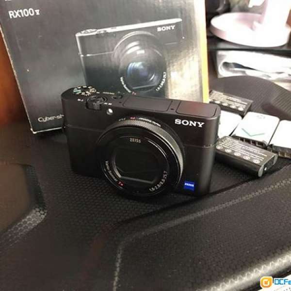 Sony RX100 V M5 行貨  9成新