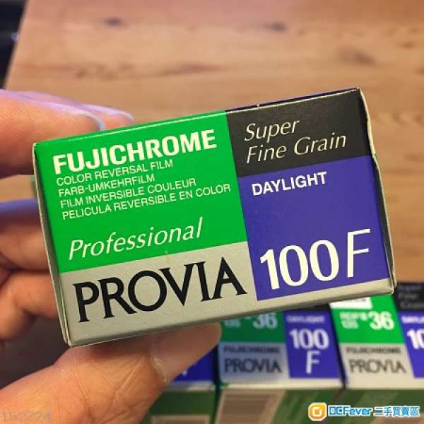 [過期] 富士菲林 Fujichrome Provia 100F RDPIII 正片 iso100 36張 (共有7筒)